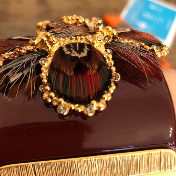 SOLD Chanel Runway Feather Cuff bracelet - Picture 7 of 8